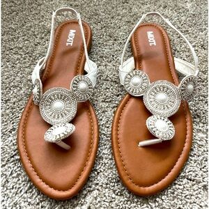 Women’s Mixit embellished sandals size 10 New!